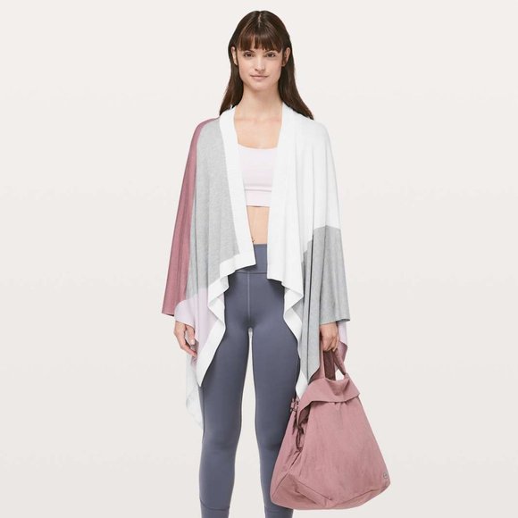 NWOT Lululemon Hatha Wrap/Poncho/Scarf - Picture 1 of 4